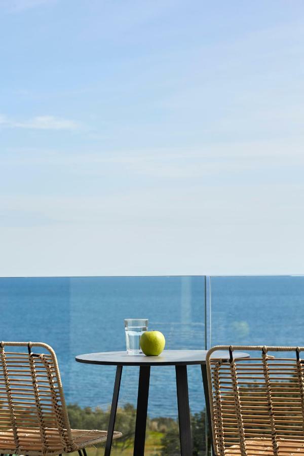 Villa Sea Front Spathíon 外观 照片
