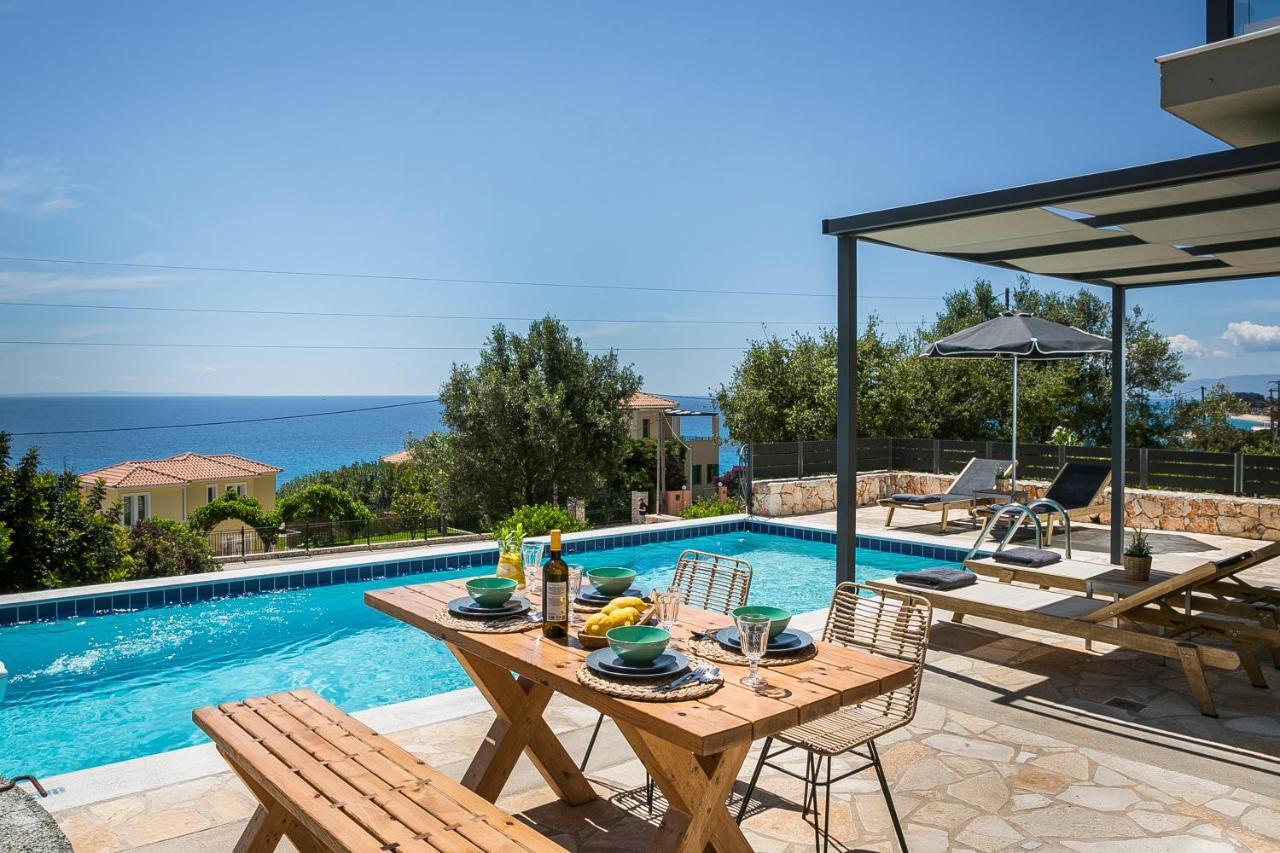 Villa Sea Front Spathíon 外观 照片